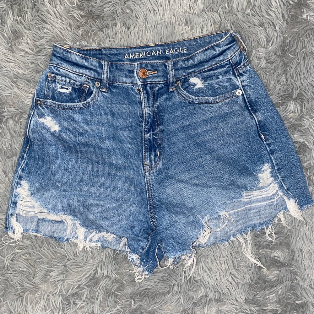 American Eagle Mid-Wash Jean Shorts